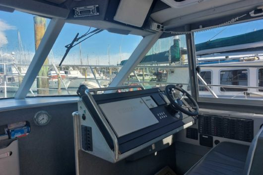 Bladerunner 12.2m power cat - Image 6