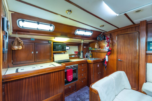 47' Bavaria sloop- Always Summer - Image 11