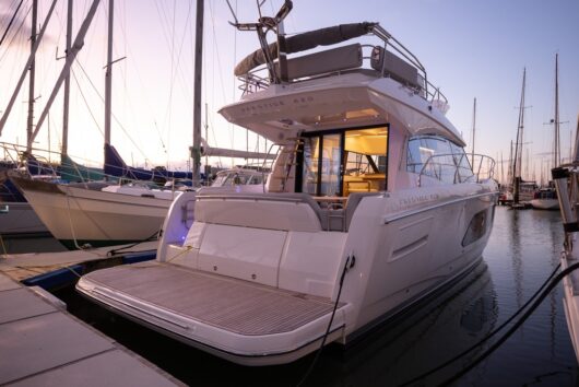 New Prestige 420 1/3 share- walk on walk off - Image 3